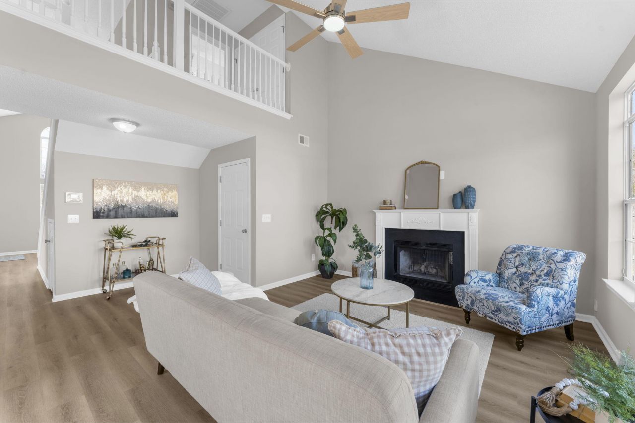 100 Creekside Drive Photo 14