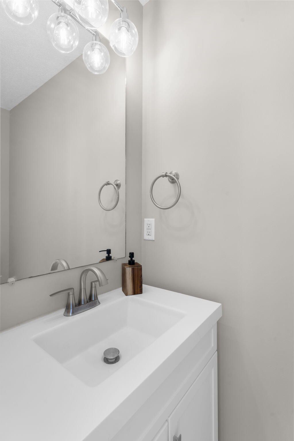 100 Creekside Drive Photo 18