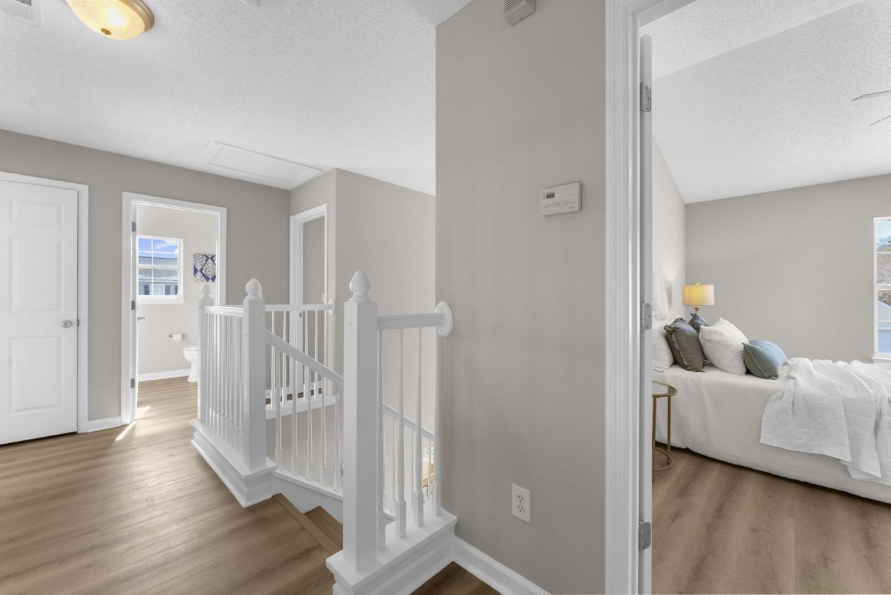 100 Creekside Drive Photo 33