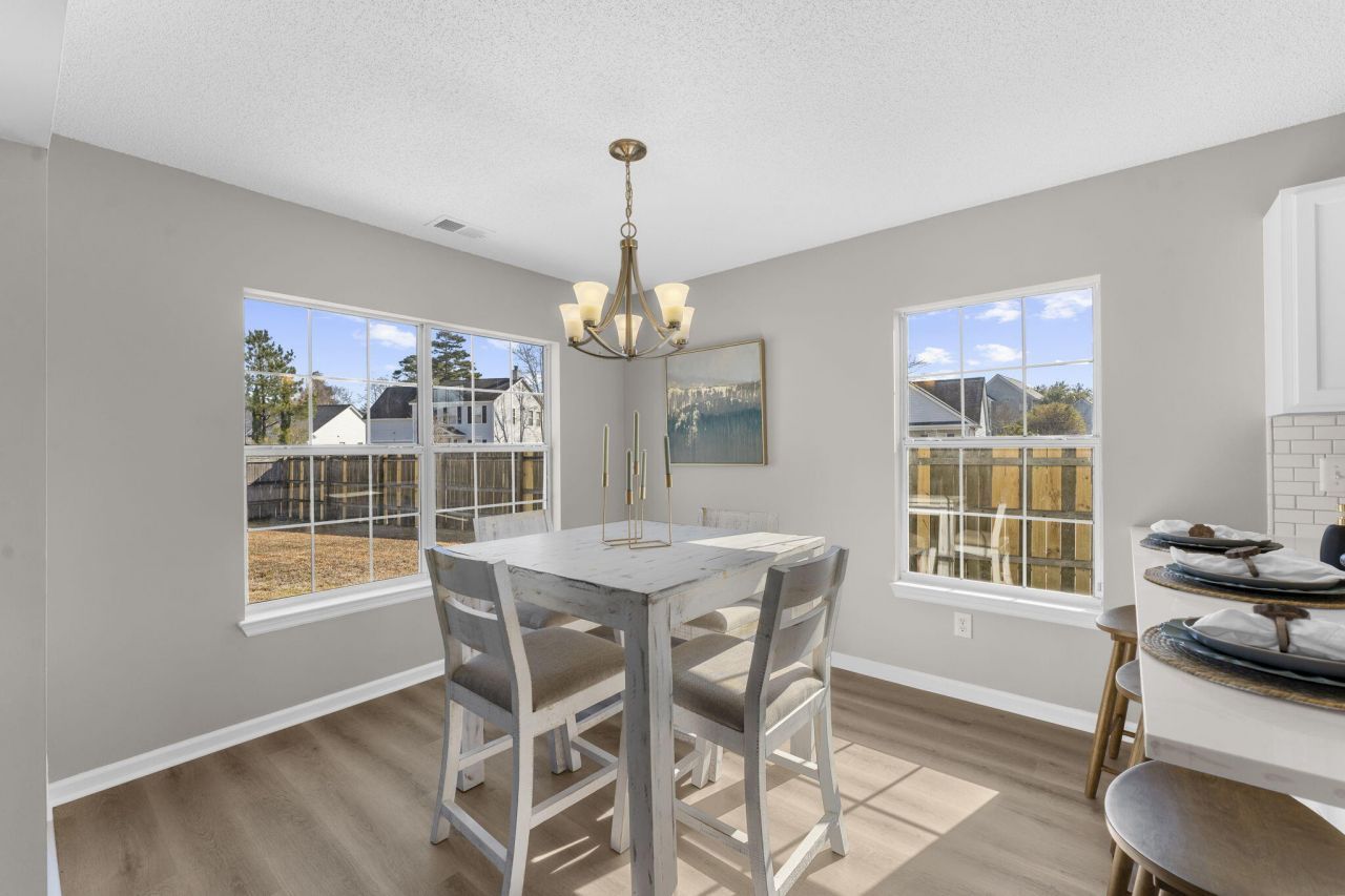 100 Creekside Drive Photo 7