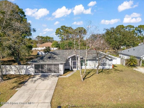 551 Brickell Street SE , Palm Bay, FL 32909