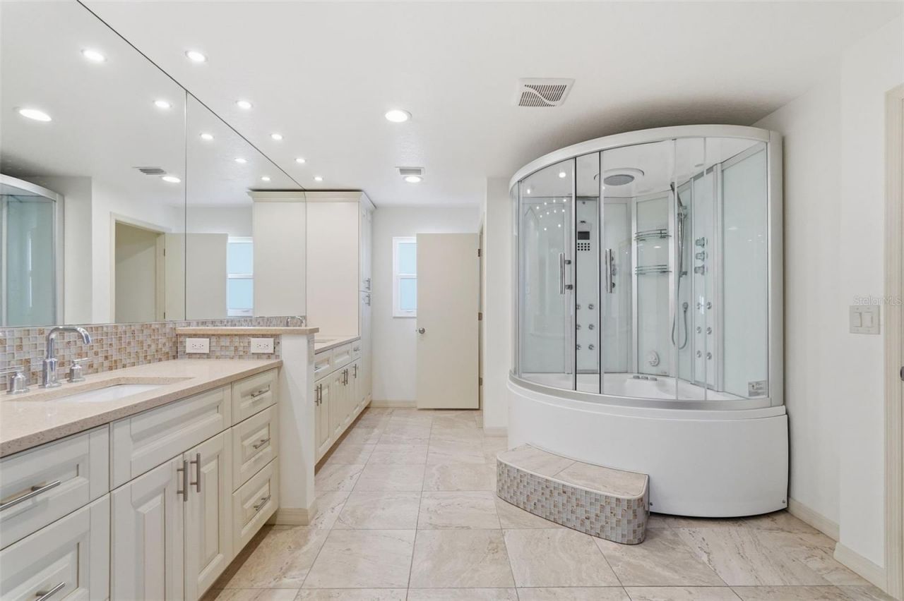 2912 Mill Stream Court, Clearwater, FL 33761 Photo