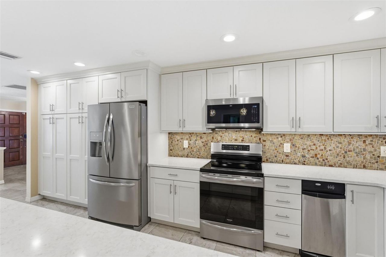 2912 Mill Stream Court, Clearwater, FL 33761 Photo