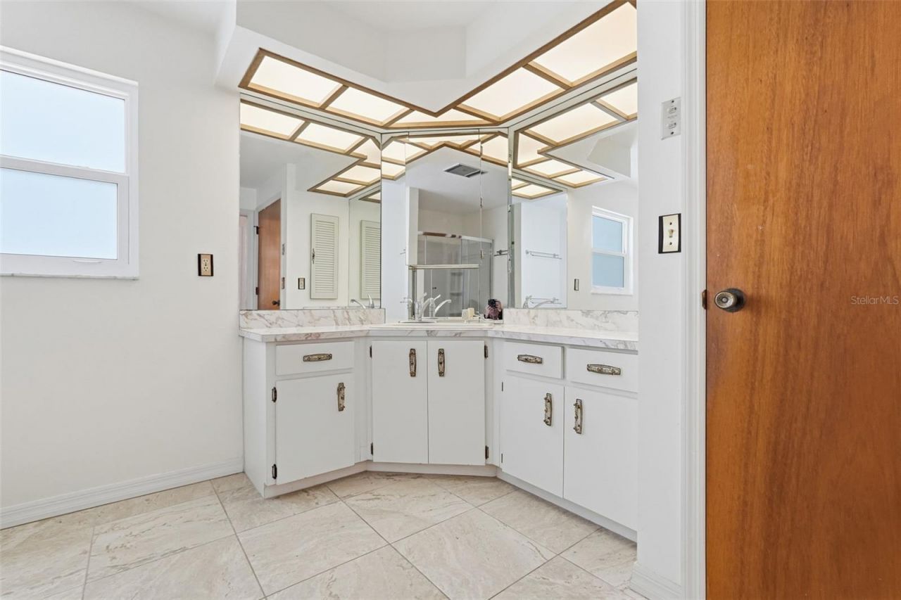 2912 Mill Stream Court, Clearwater, FL 33761 Photo