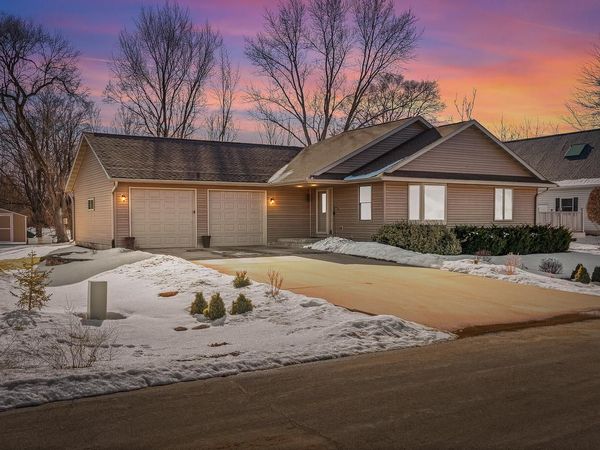 24321 Bluebird COURT, Trempealeau, WI 54661