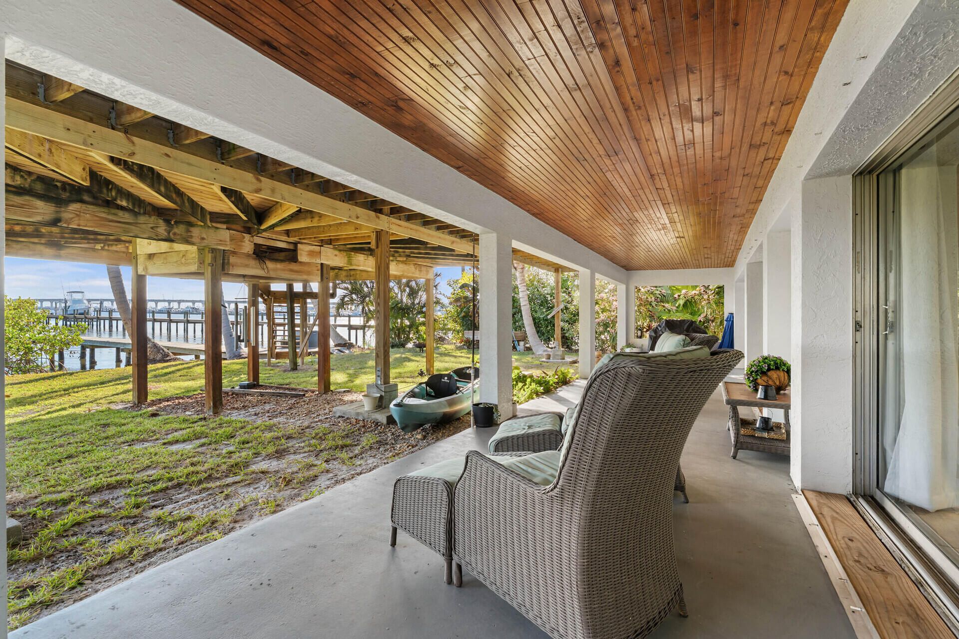 90 NW Alice Street, Jensen Beach, FL 34957 Photo