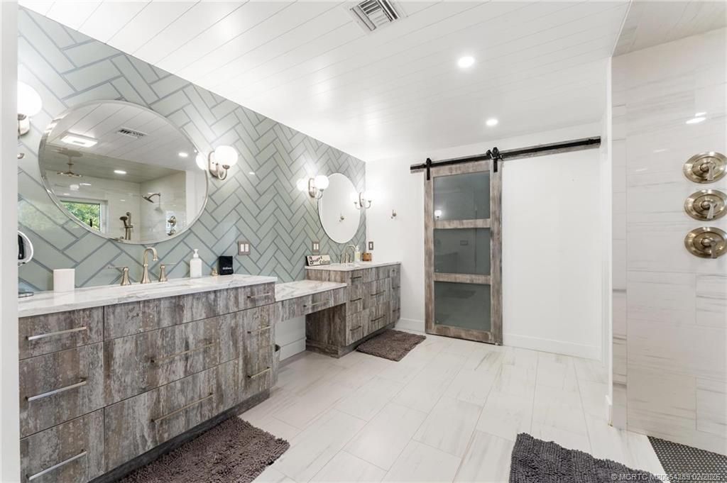 90 NW Alice Street, Jensen Beach, FL 34957 Photo