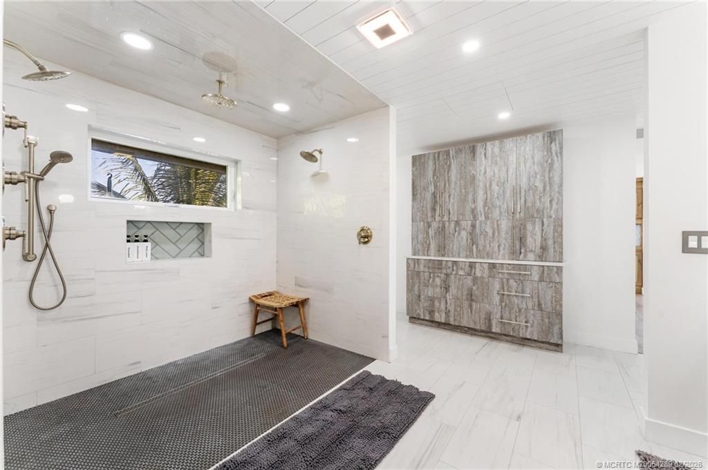 90 NW Alice Street, Jensen Beach, FL 34957 Photo