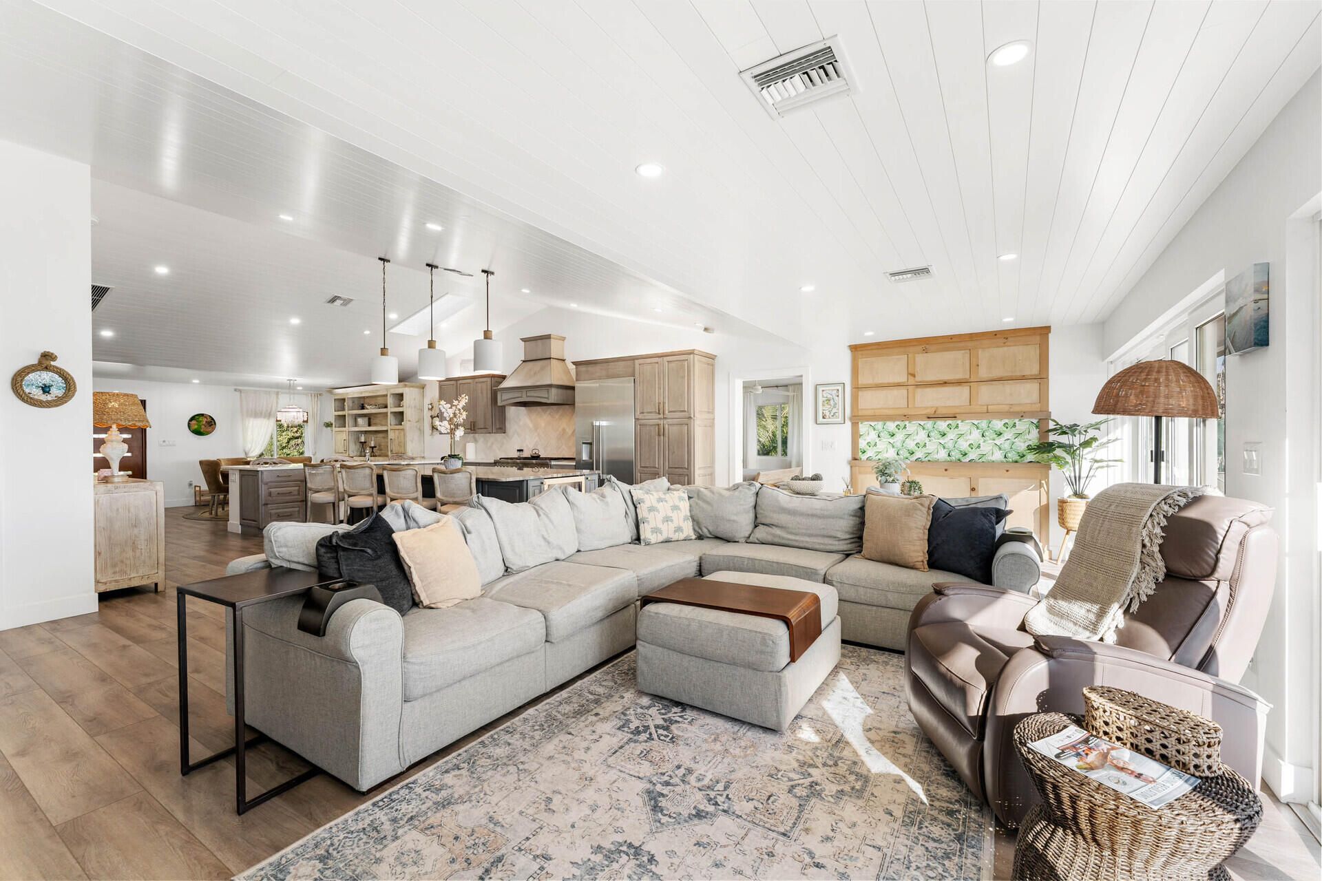 90 NW Alice Street, Jensen Beach, FL 34957 Photo