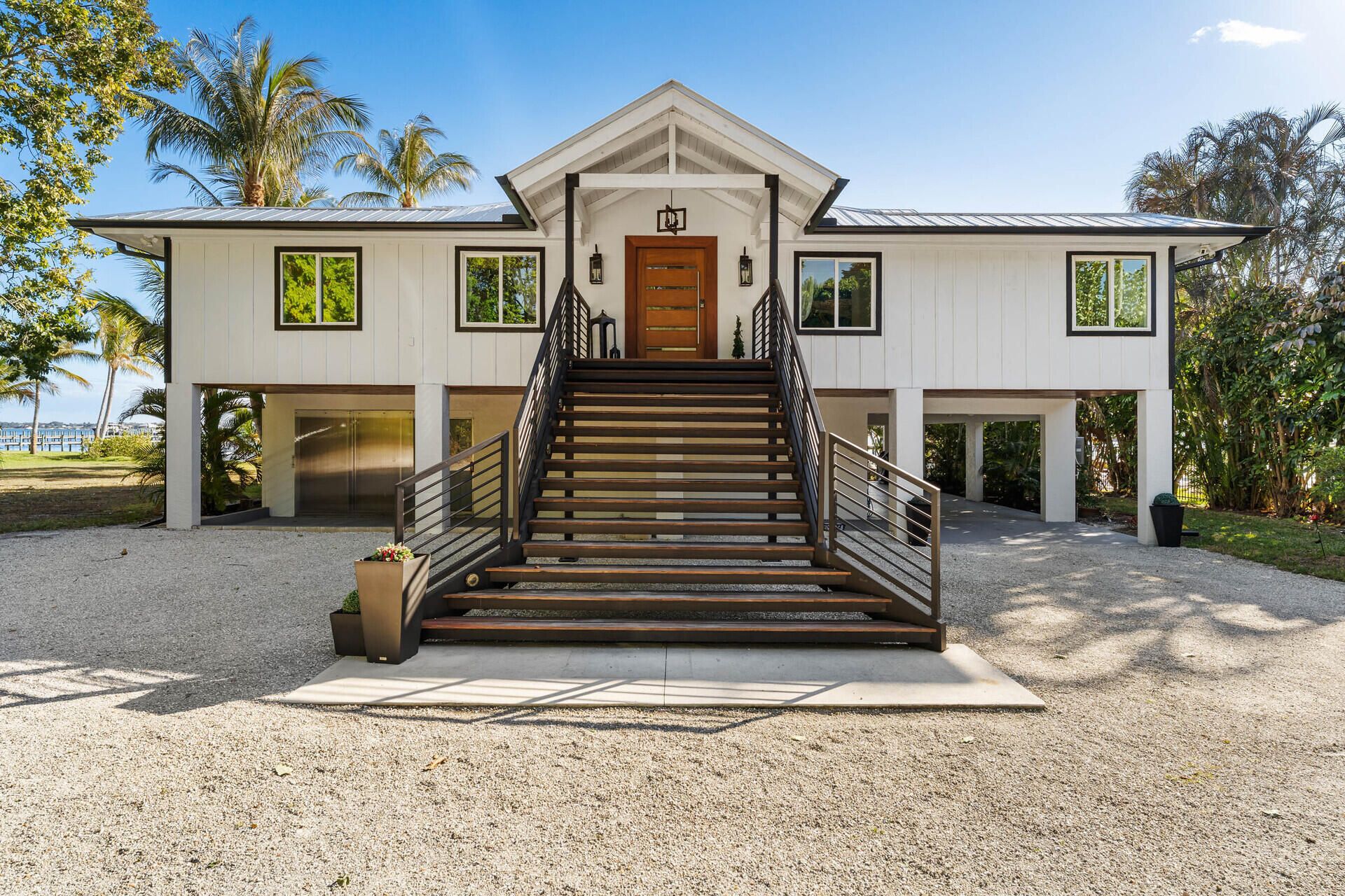 90 NW Alice Street, Jensen Beach, FL 34957 Photo