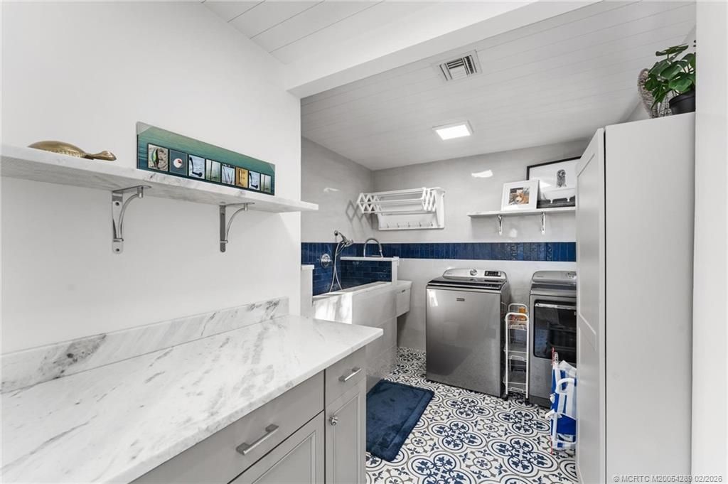 90 NW Alice Street, Jensen Beach, FL 34957 Photo