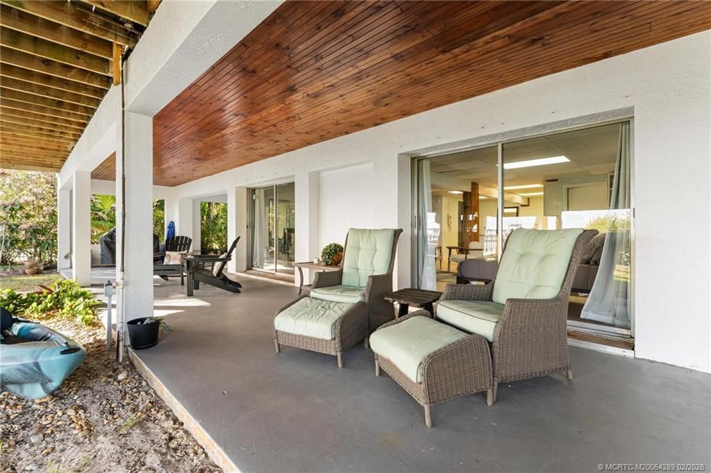 90 NW Alice Street, Jensen Beach, FL 34957 Photo