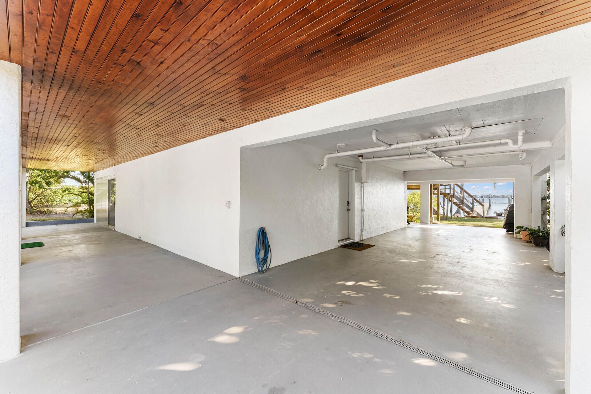 90 NW Alice Street, Jensen Beach, FL 34957 Photo