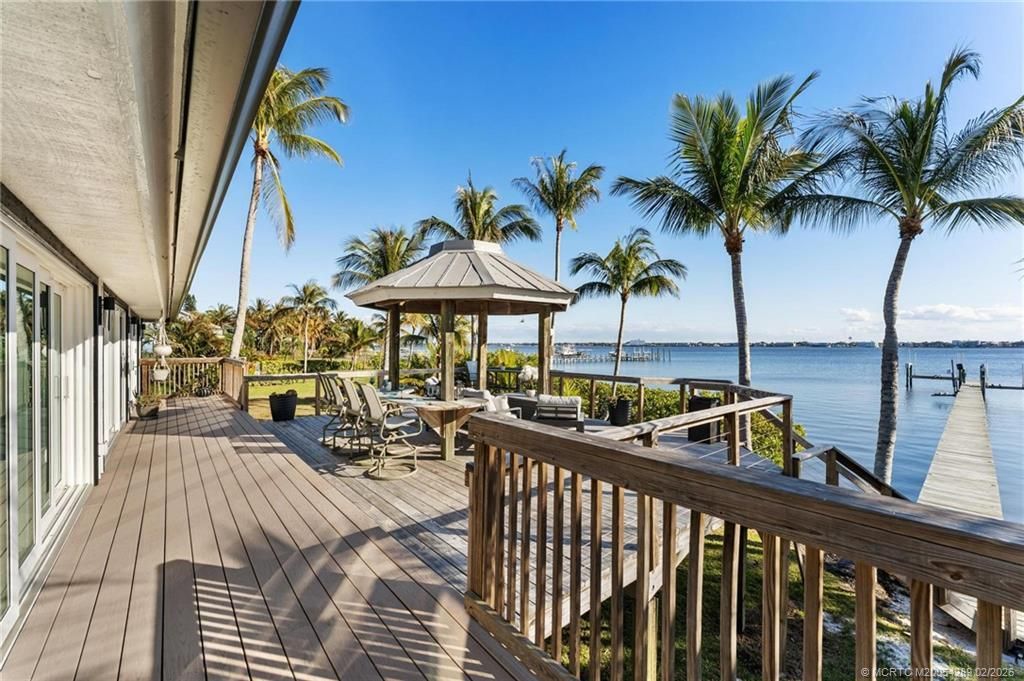 90 NW Alice Street, Jensen Beach, FL 34957 Photo