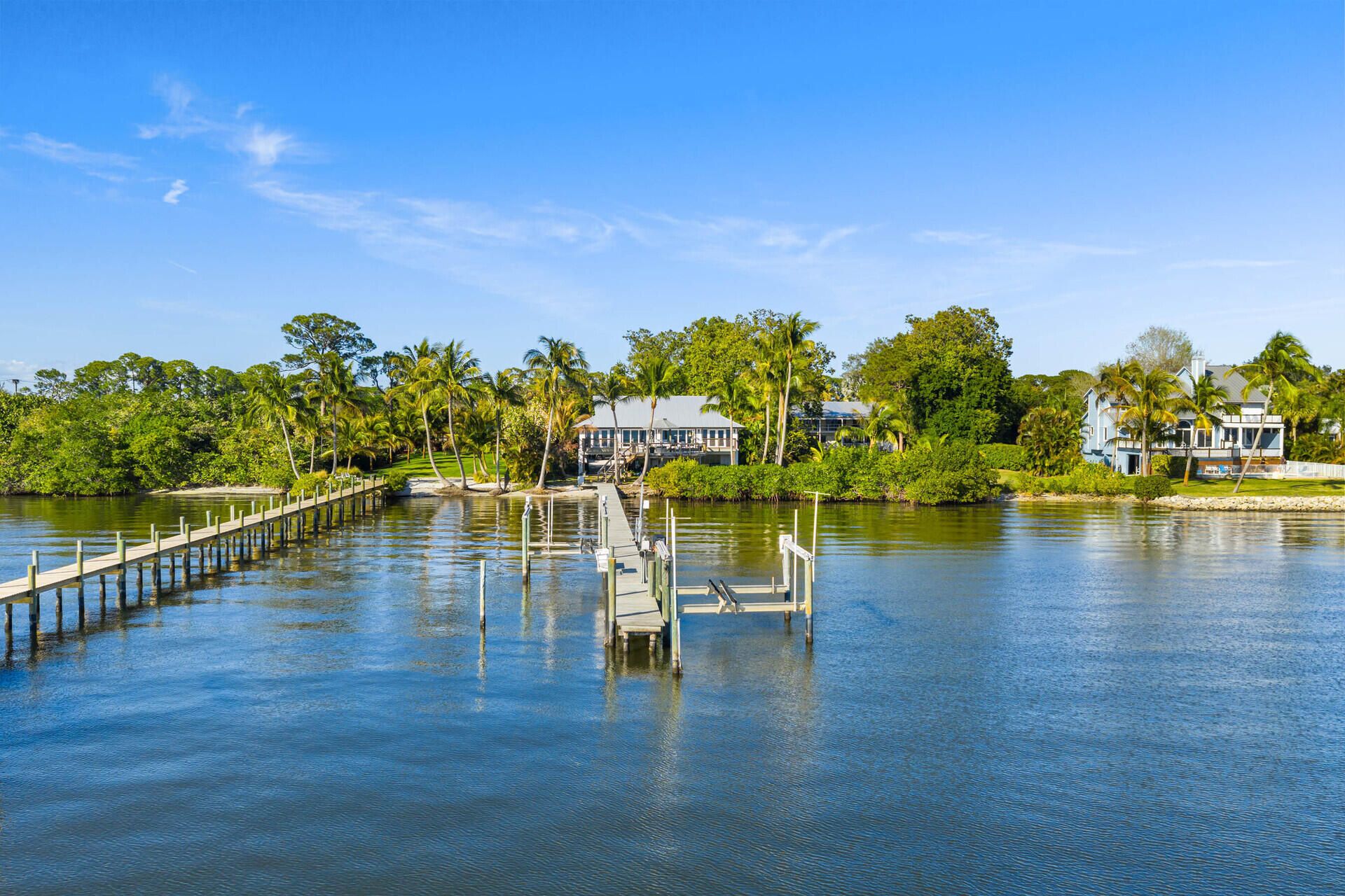 90 NW Alice Street, Jensen Beach, FL 34957 Photo