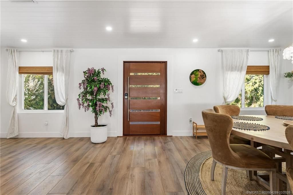 90 NW Alice Street, Jensen Beach, FL 34957 Photo