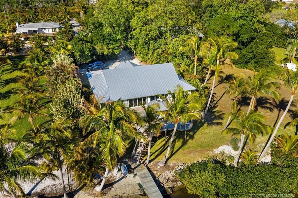 90 NW Alice Street, Jensen Beach, FL 34957 Photo