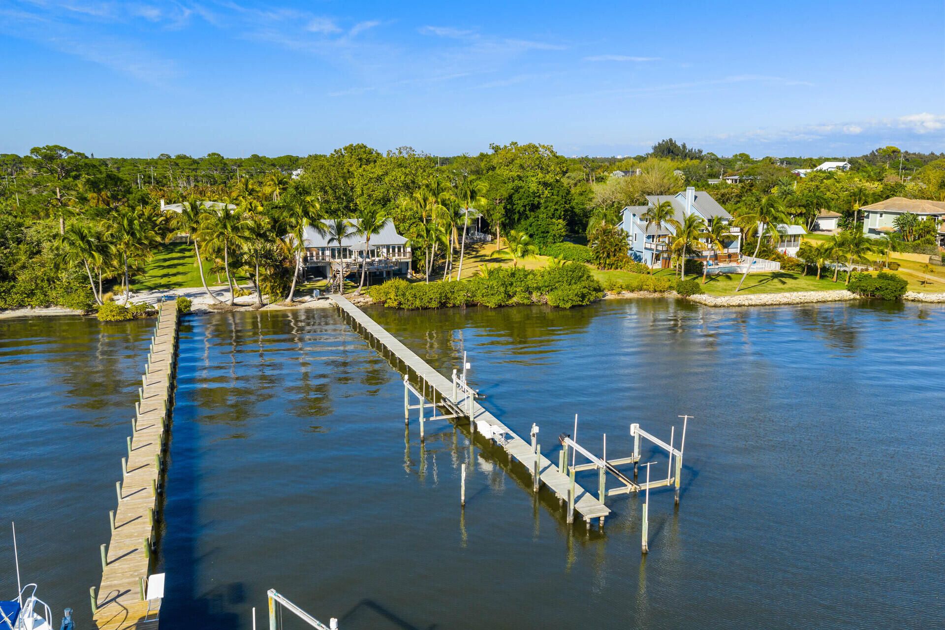 90 NW Alice Street, Jensen Beach, FL 34957 Photo