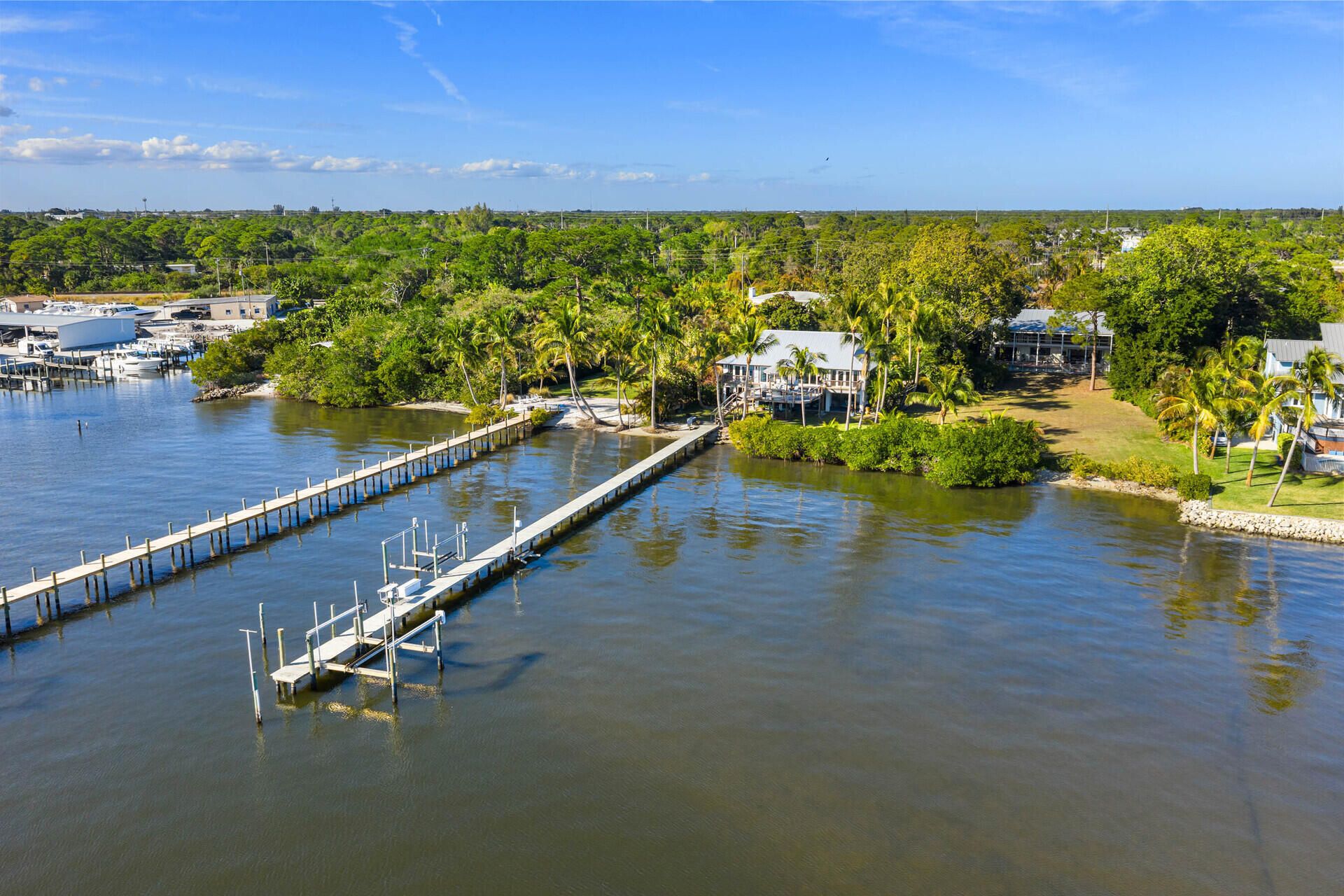 90 NW Alice Street, Jensen Beach, FL 34957 Photo