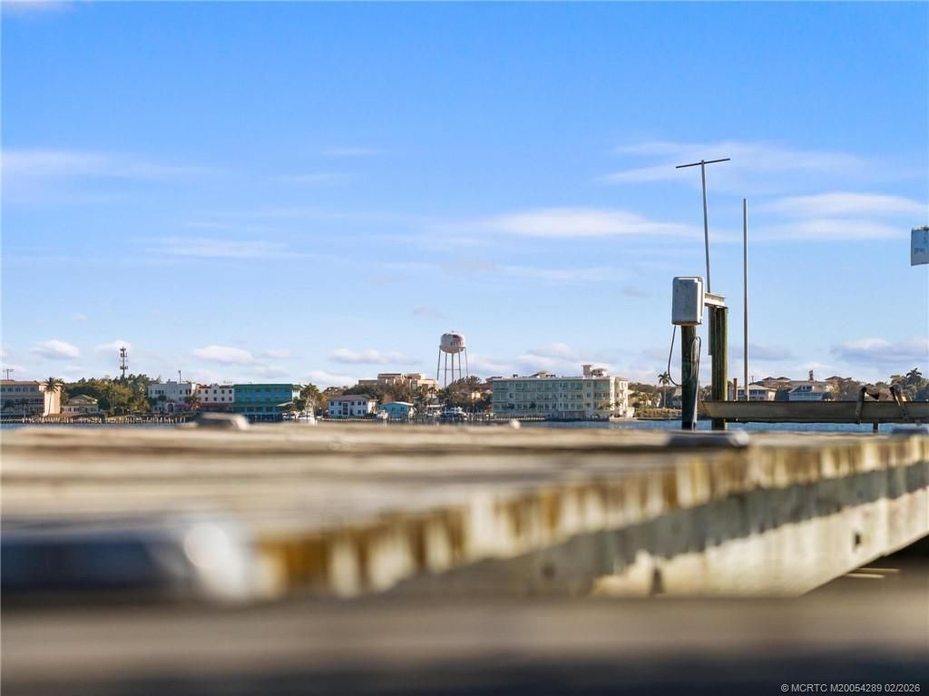 90 NW Alice Street, Jensen Beach, FL 34957 Photo