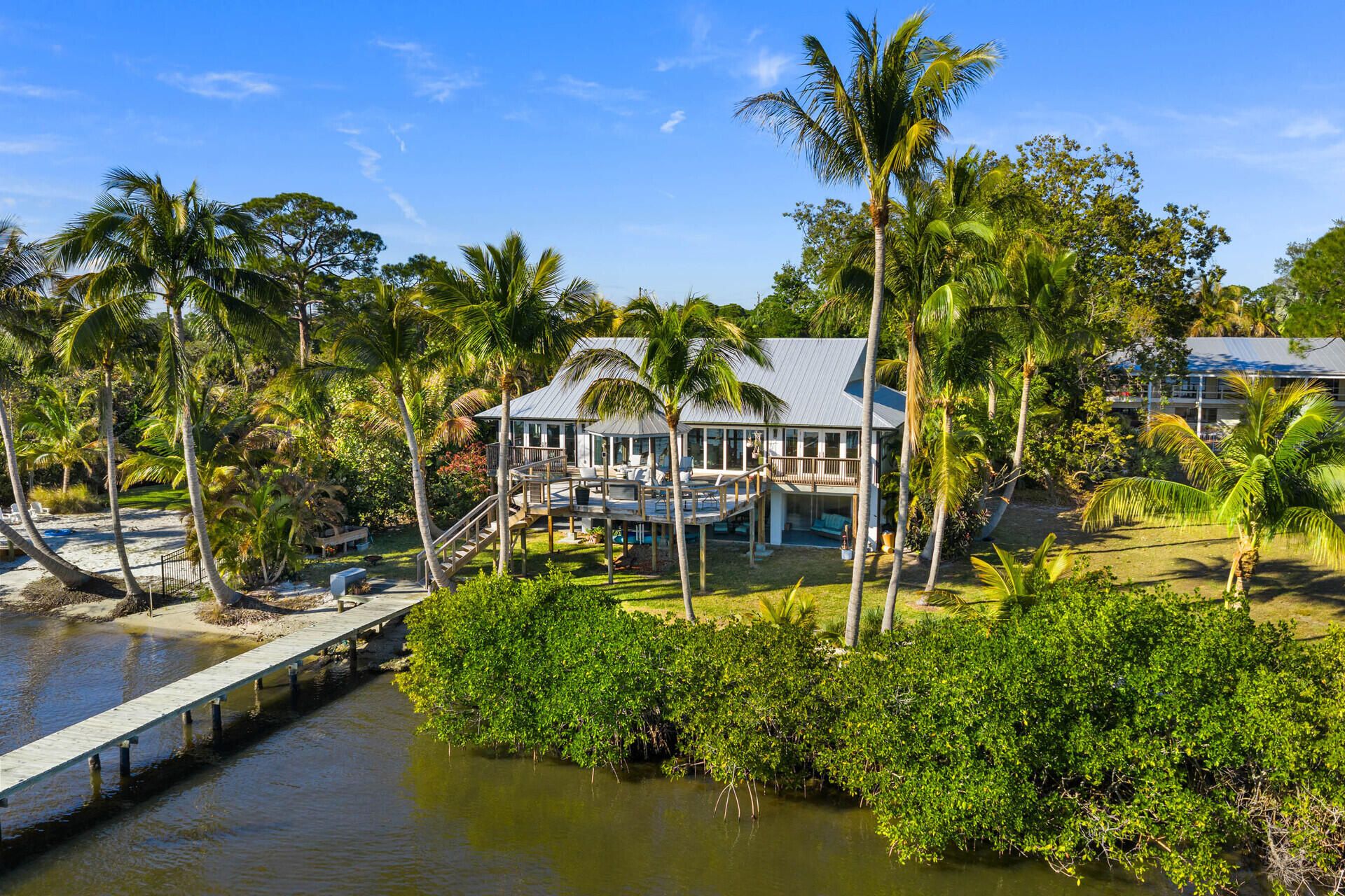 90 NW Alice Street, Jensen Beach, FL 34957 Photo