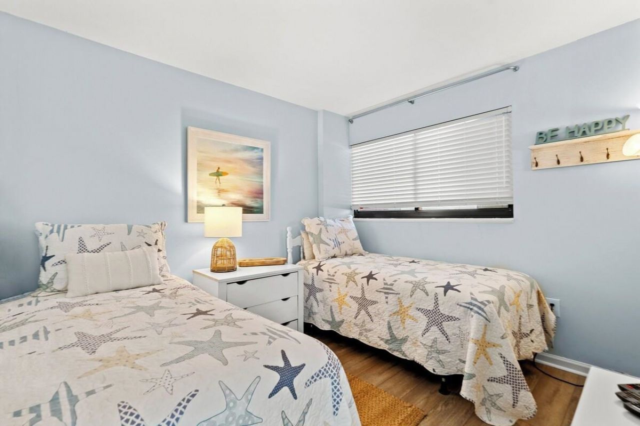 5806 N Ocean Blvd. Photo 16