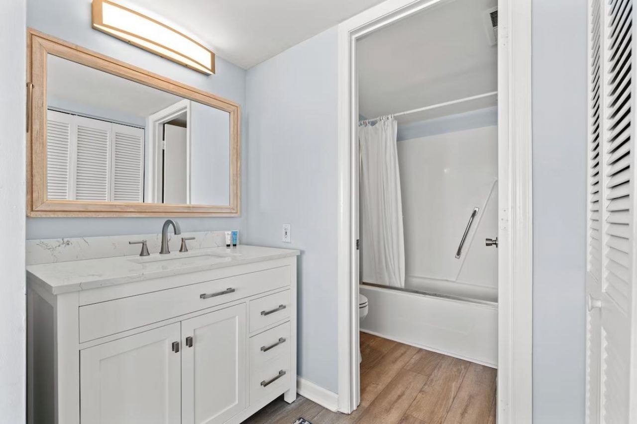 5806 N Ocean Blvd. Photo 17