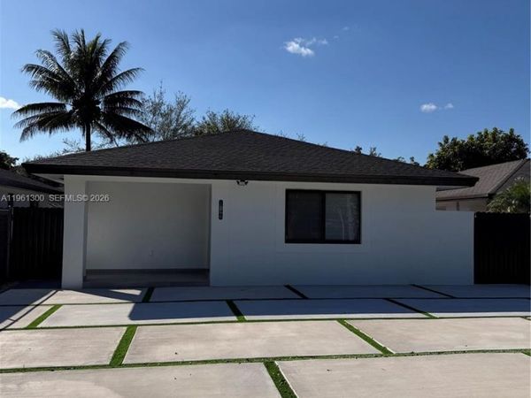 18940 SW 113th Ct, Miami, FL 33157