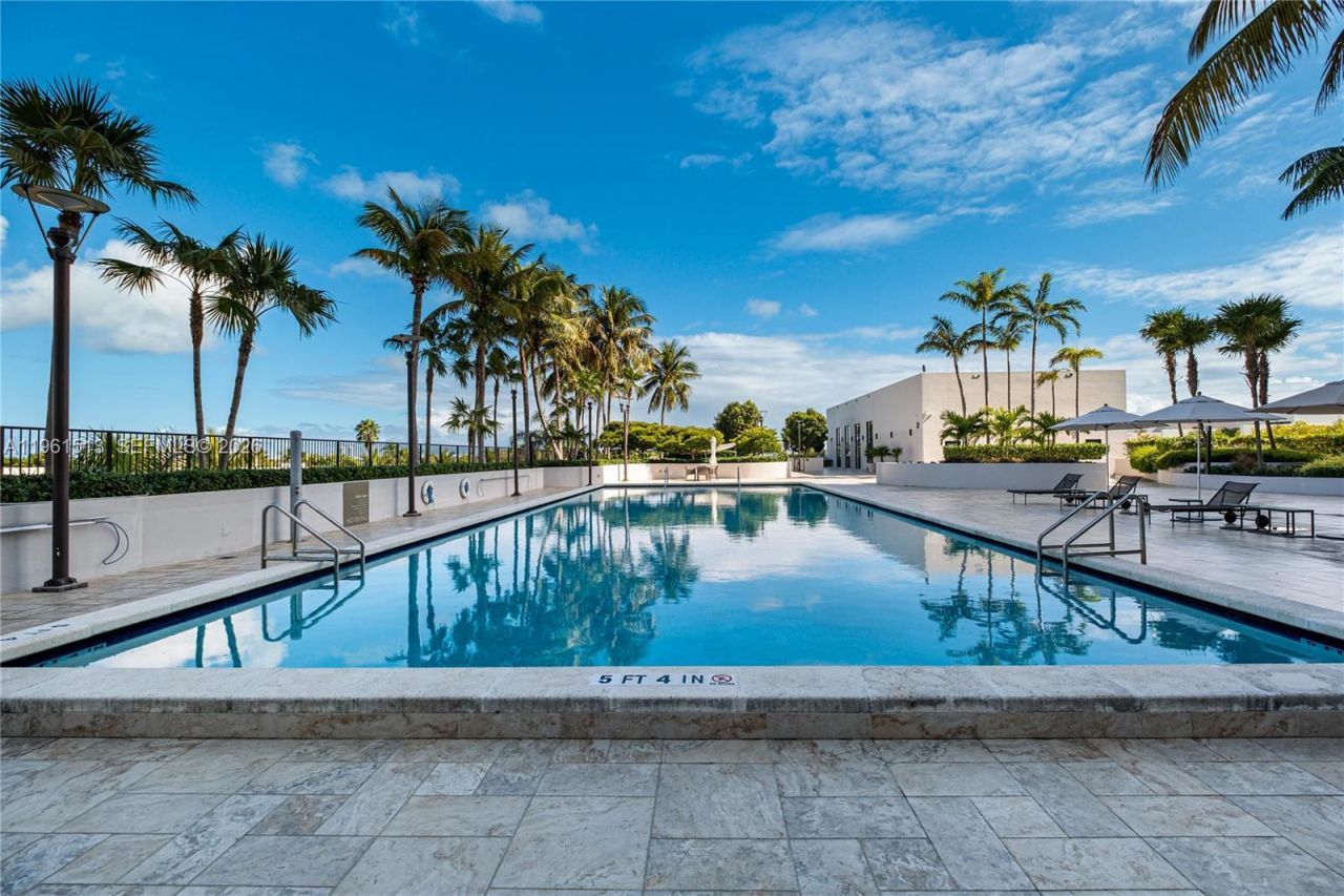1000 Venetian Way , Unit 403, Miami Beach, FL 33139 Photo