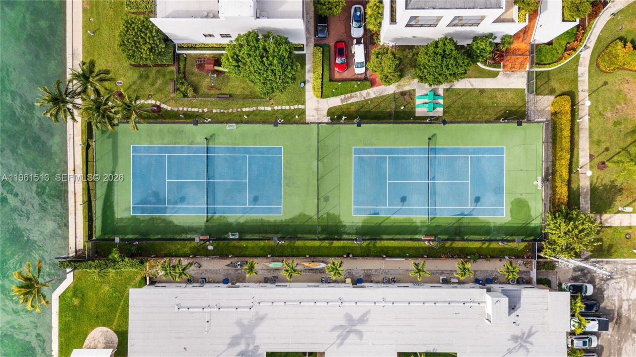 1000 Venetian Way , Unit 403, Miami Beach, FL 33139 Photo