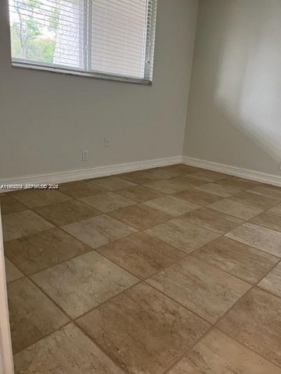 9235 Lagoon Pl, Unit 111, Davie, FL 33324 Photo