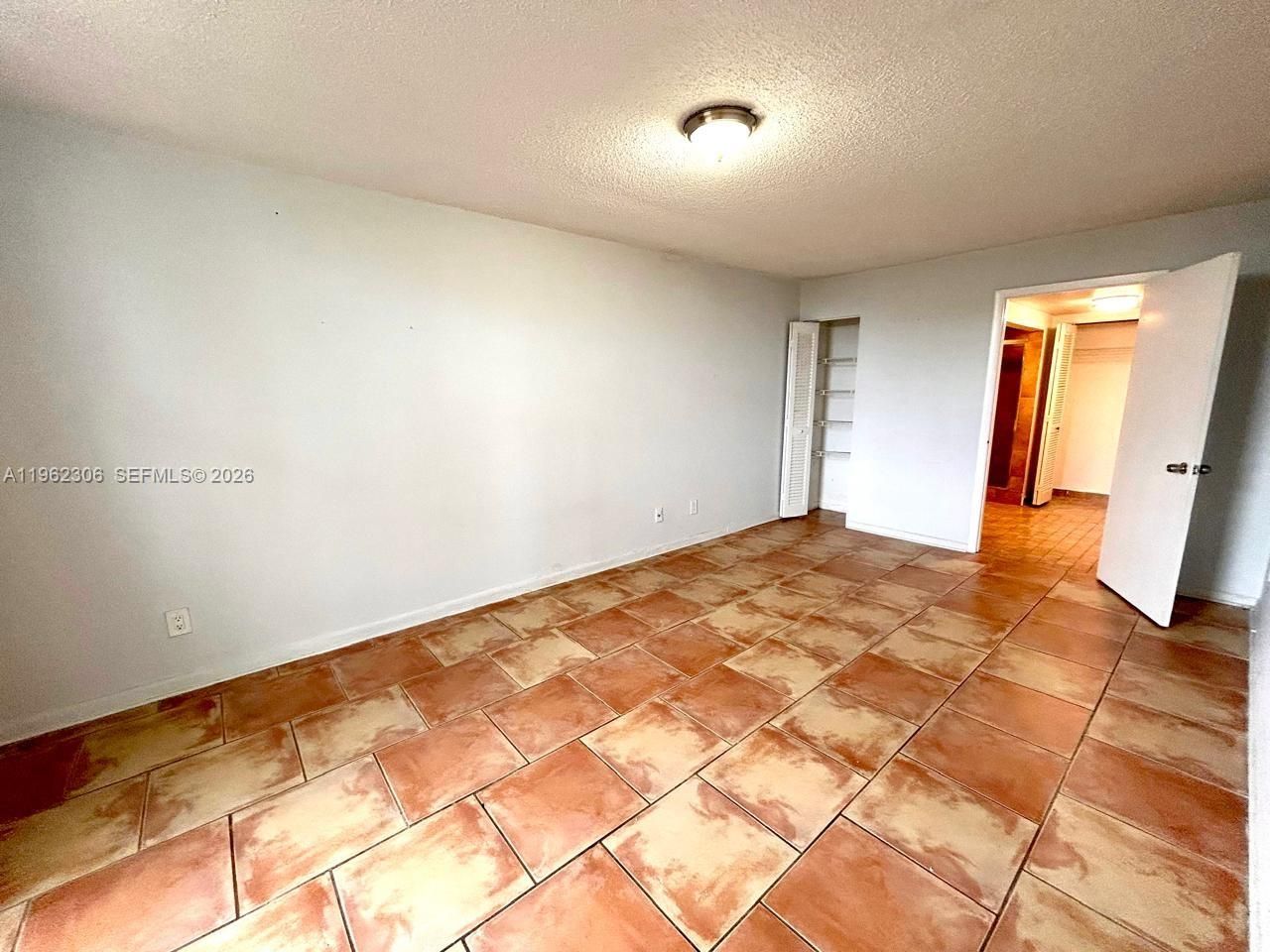 13499 Biscayne Blvd , Unit 506, North Miami, FL 33181 Photo