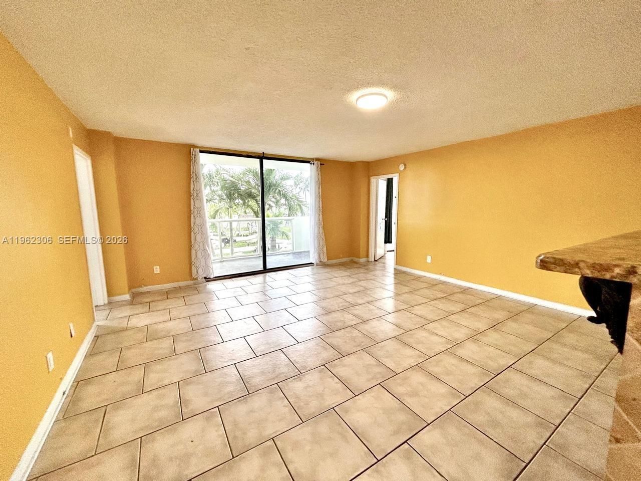13499 Biscayne Blvd , Unit 506, North Miami, FL 33181 Photo
