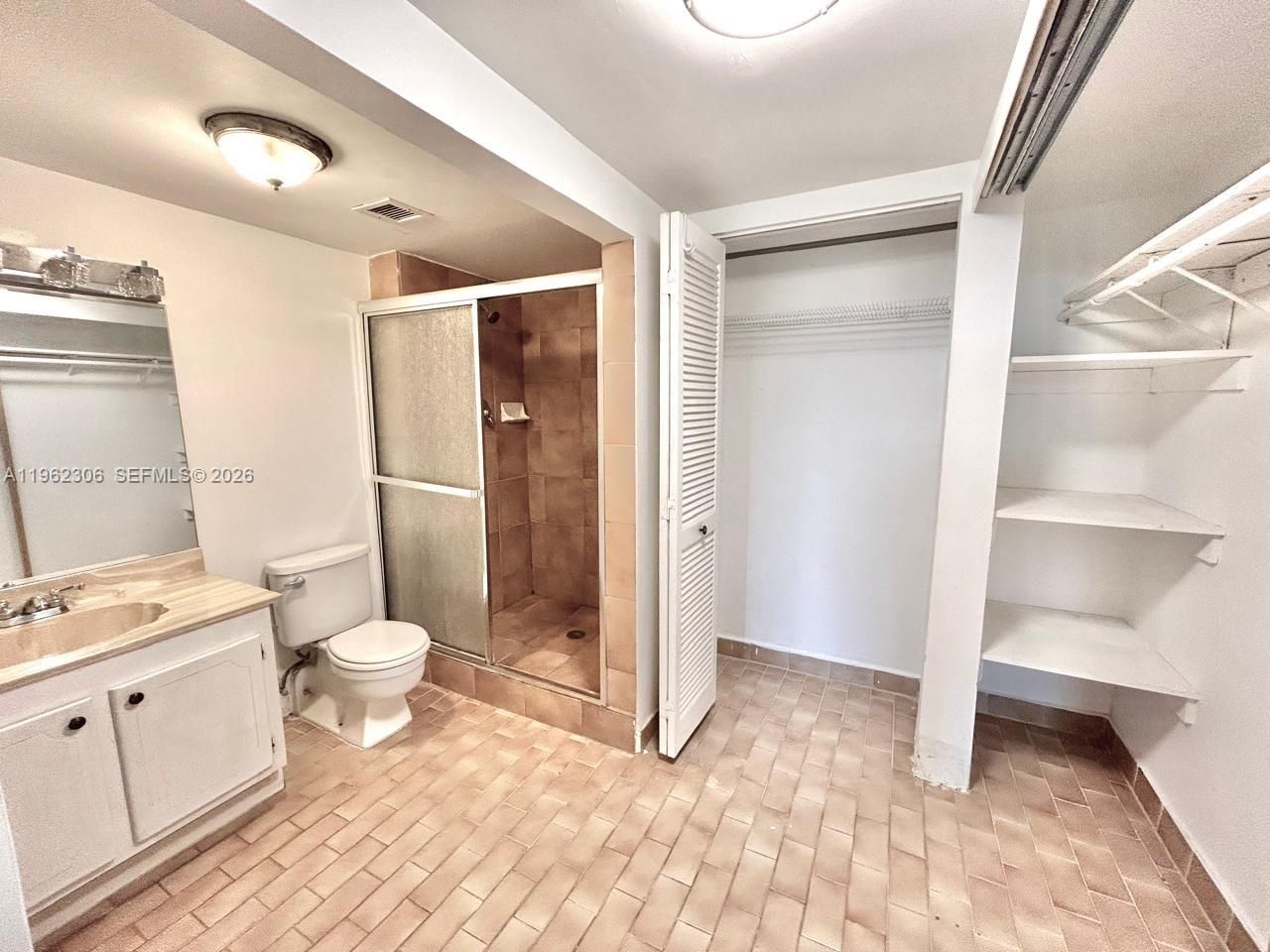 13499 Biscayne Blvd , Unit 506, North Miami, FL 33181 Photo