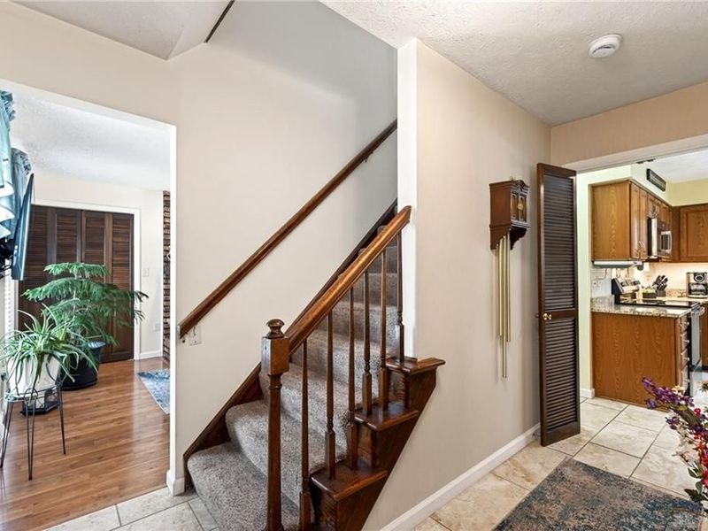 6993 Forest View Court, West Chester, OH 45069 Photo 4