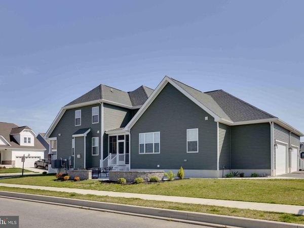 200 FOX STREET, MILTON, DE 19968