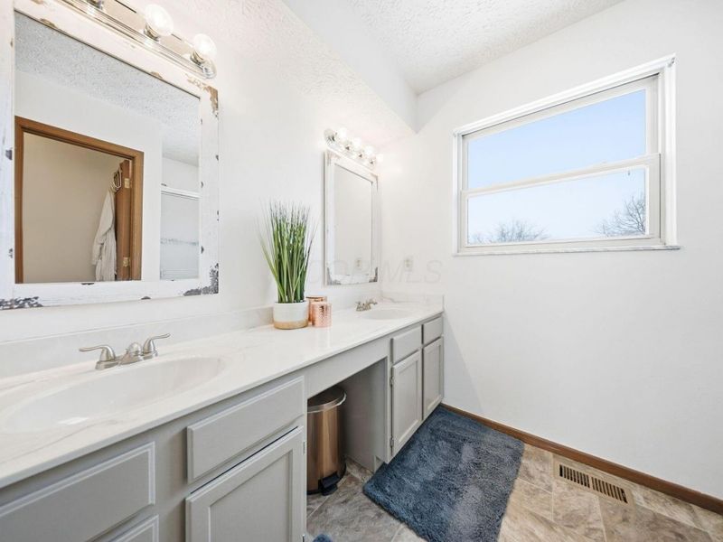 5656 Idella Drive, Galloway, OH 43119 Photo 25