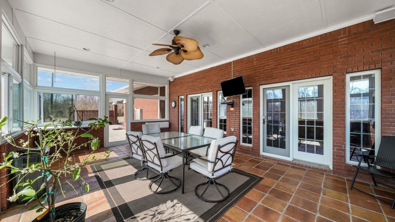 21748 N State Road 71, Altha, FL 32421 Photo