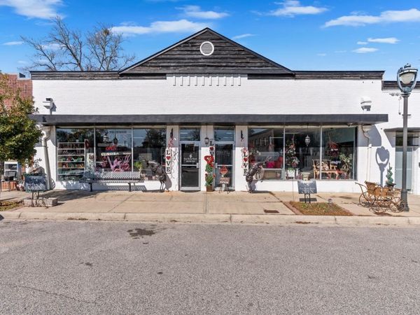 116 E 7TH Avenue , Havana, FL 32333