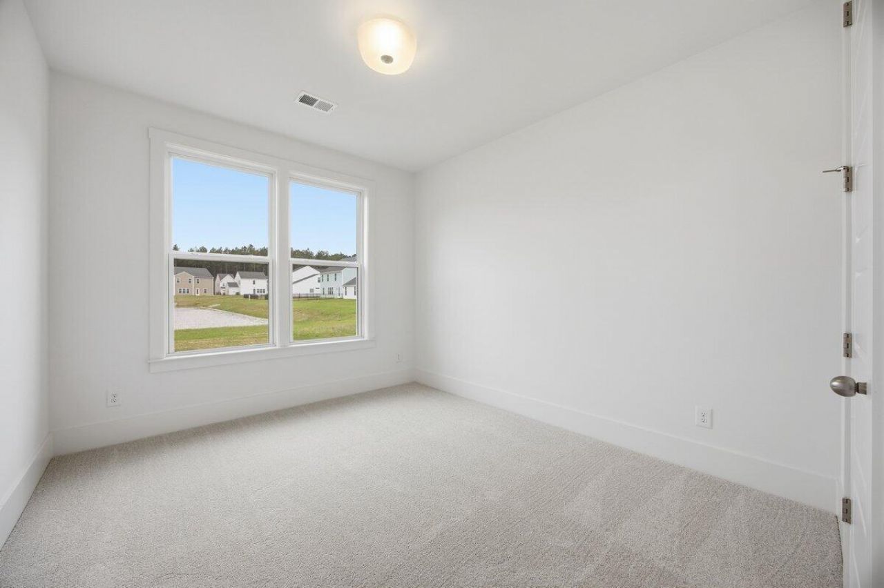 1008 House Finch Avenue Photo 11