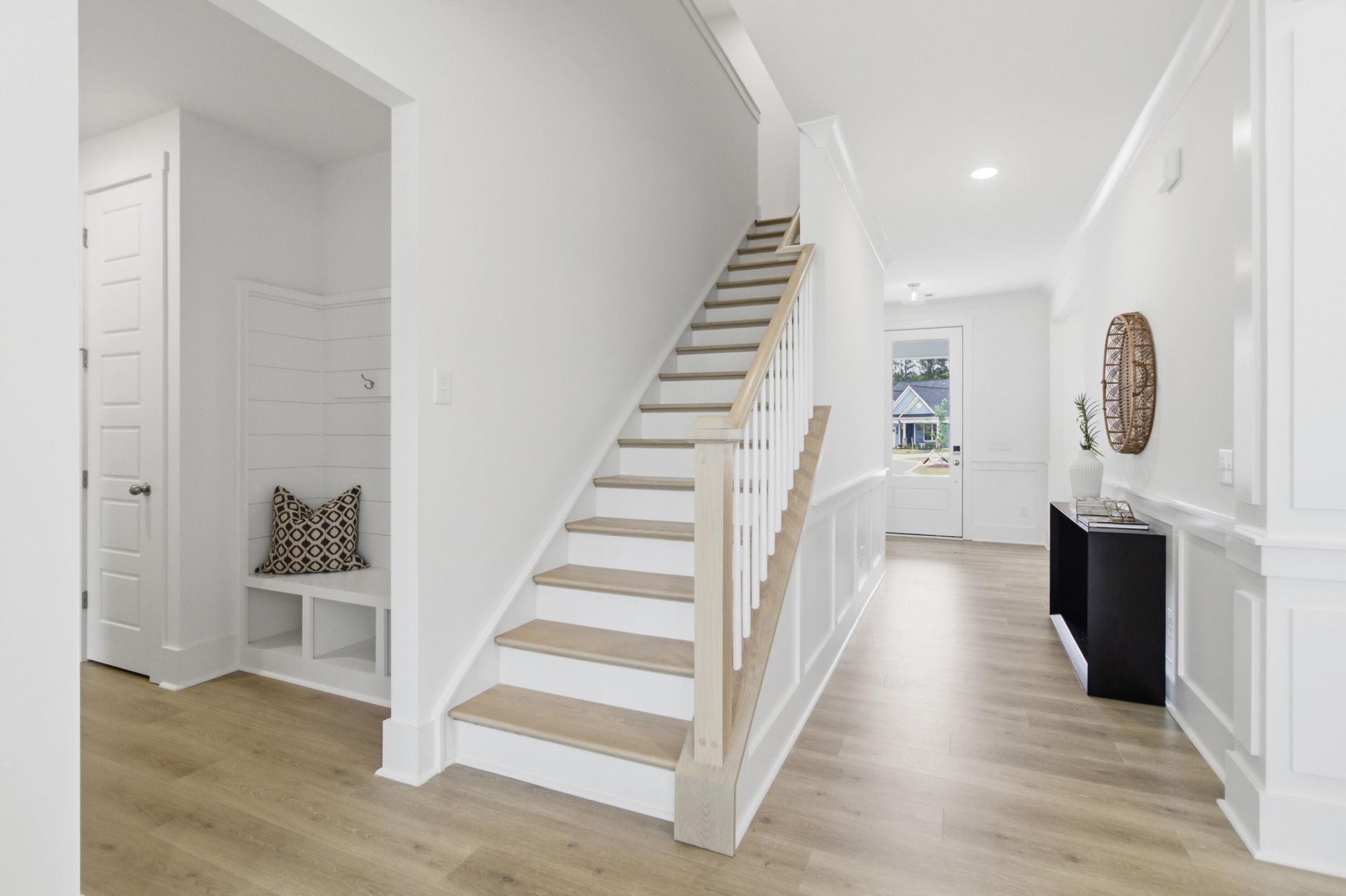 1008 House Finch Avenue Photo 12