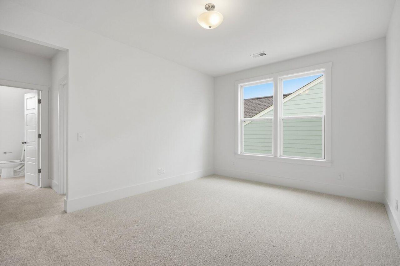 1008 House Finch Avenue Photo 12