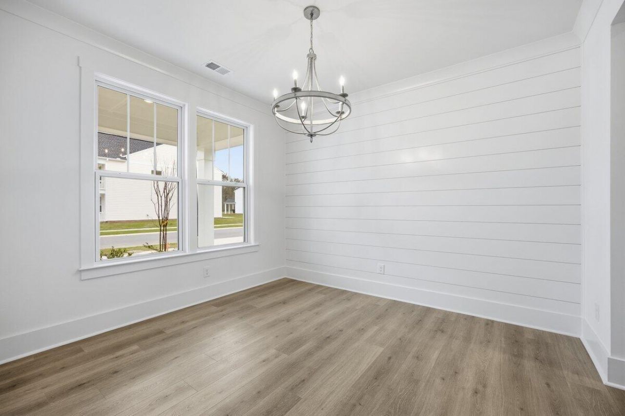 1008 House Finch Avenue Photo 7