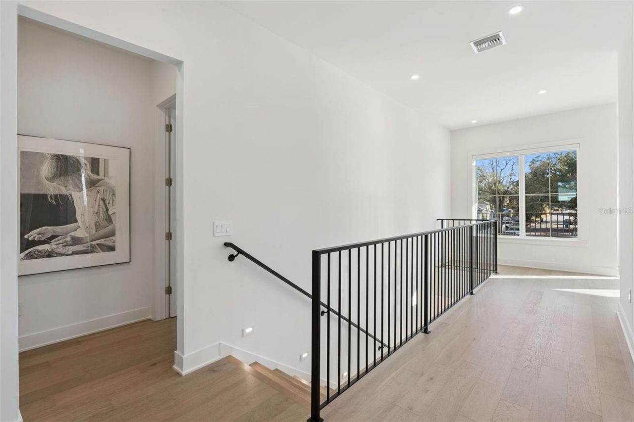 35 W Hazel Street, Orlando, FL 32804 Photo