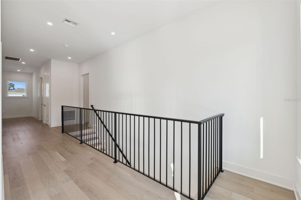 35 W Hazel Street, Orlando, FL 32804 Photo