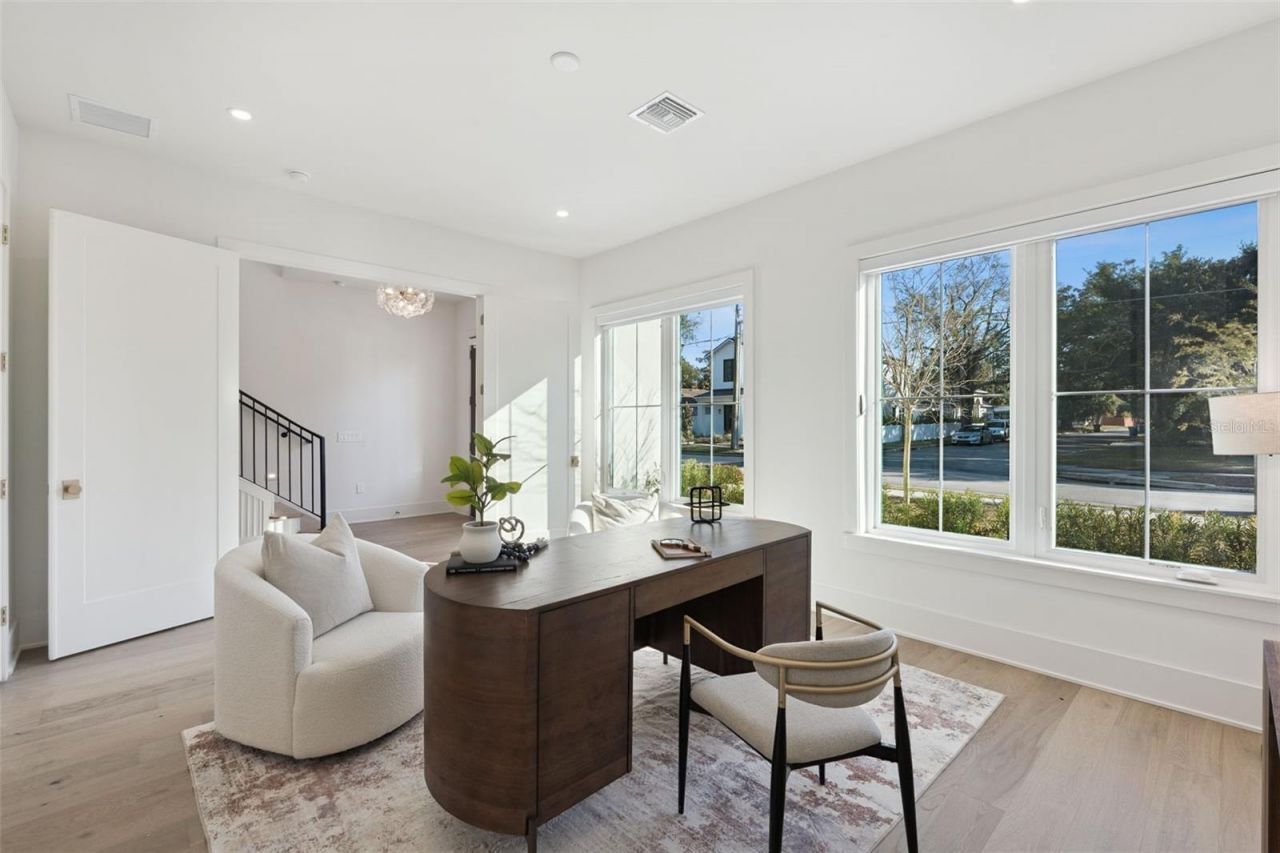 35 W Hazel Street, Orlando, FL 32804 Photo