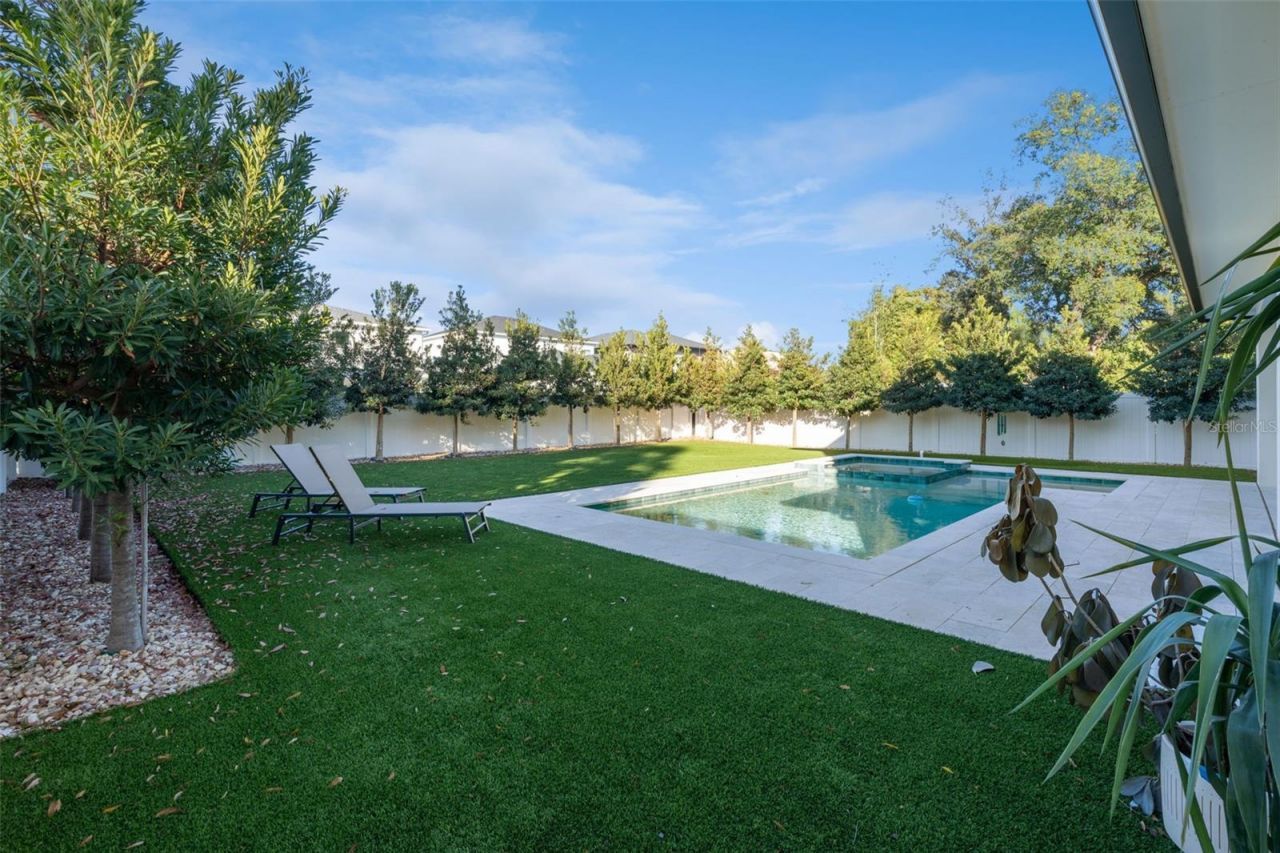 35 W Hazel Street, Orlando, FL 32804 Photo