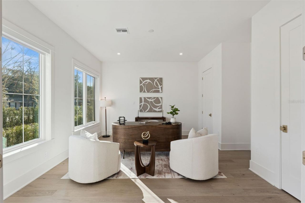 35 W Hazel Street, Orlando, FL 32804 Photo