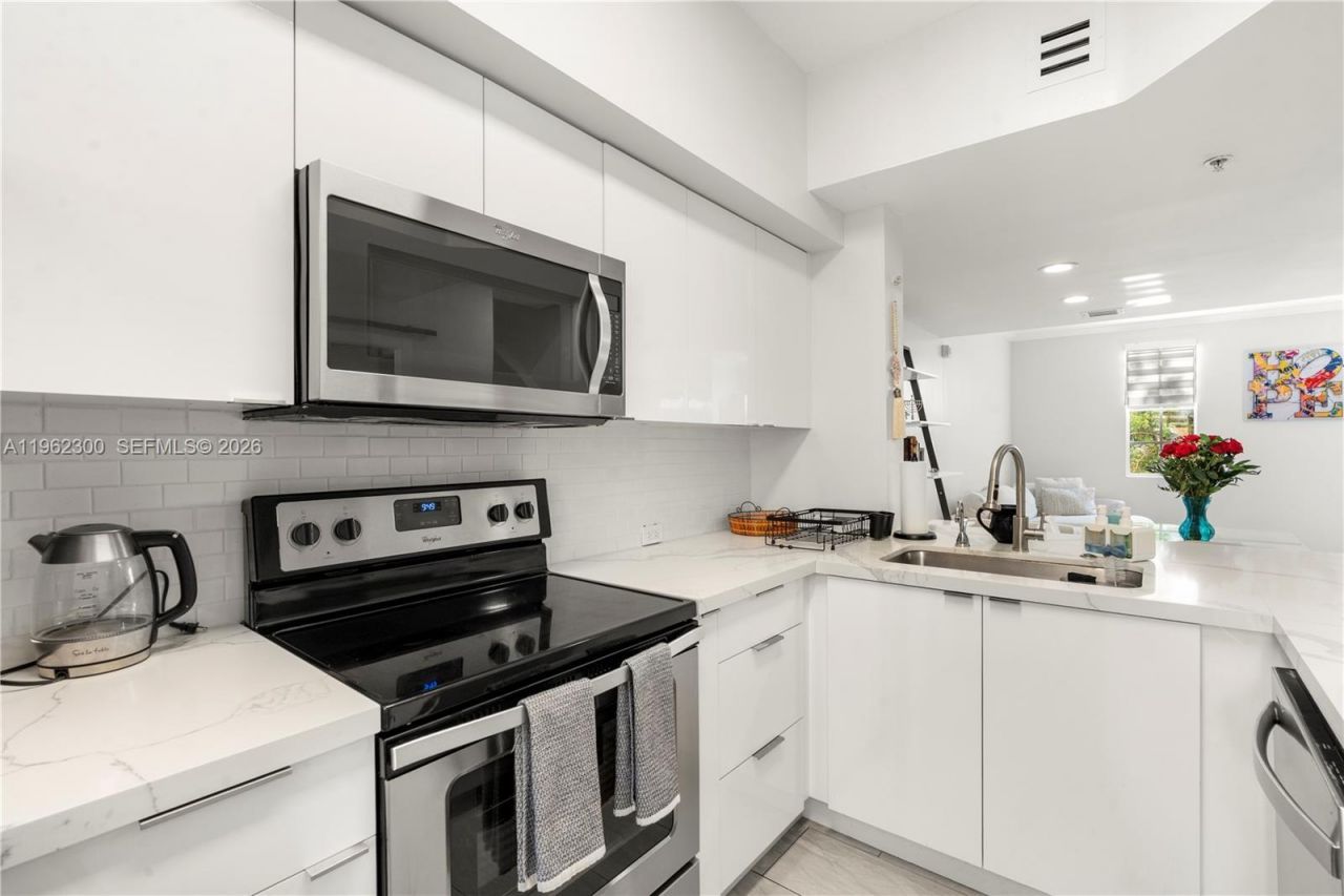 2991 NE 185th St, Unit 1706, Aventura, FL 33180 Photo