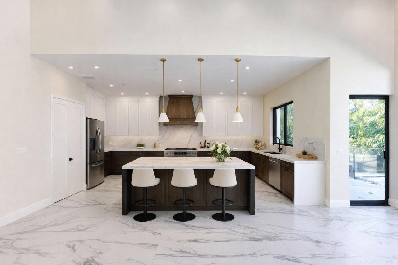 2421 NE 201st Street, Miami, FL 33180 Photo